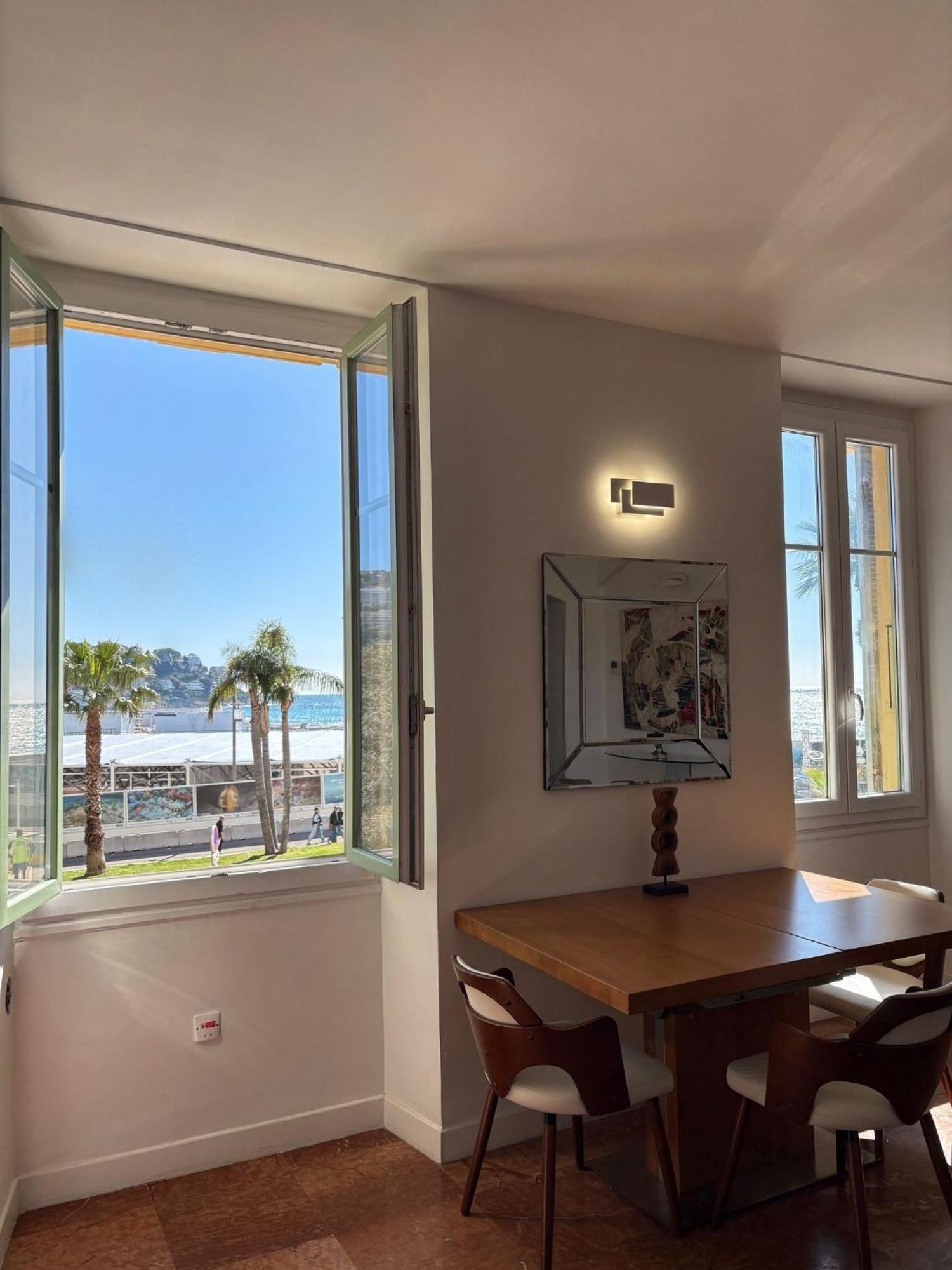 Sea View Nice Port Appartment Екстер'єр фото